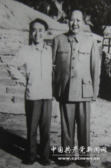 毛泽东专职摄影师吕厚民逝世 享年88岁